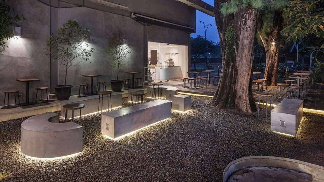 6 Inspirasi Desain Cafe Outdoor Unik 